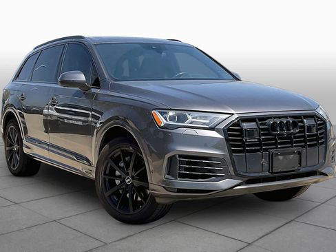Used 2023 Audi Q7 3.0T Premium Plus w/ Premium Plus Package AWD/4WD image 3