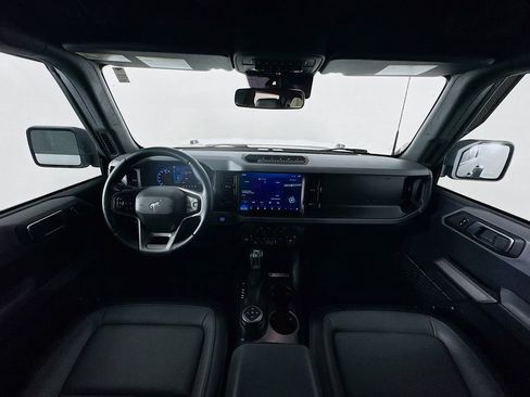 Used 2023 Ford Bronco Everglades image 37