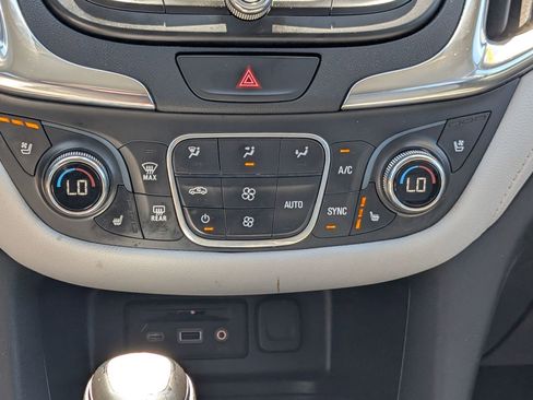 Used 2020 Chevrolet Equinox Premier AWD/4WD image 21