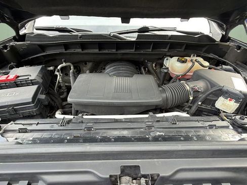 Used 2020 GMC Sierra 1500 SLT w/ SLT Premium Plus Package AWD/4WD image 10