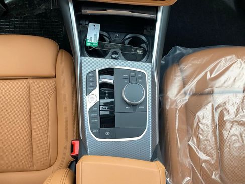 New 2026 BMW 330i xDrive Sedan AWD/4WD image 10