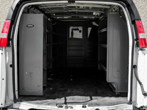 Used 2022 GMC Savana 2500 w/ Driver Convenience Package RWD image 47