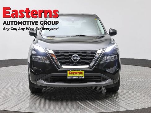 Used 2023 Nissan Rogue SV AWD/4WD image 2