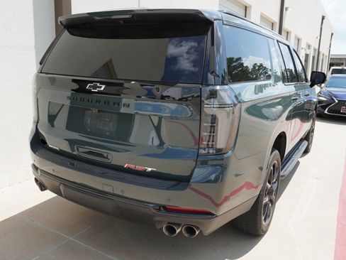 Used 2026 Chevrolet Suburban RST w/ Comfort Package RWD image 6