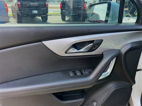 Used 2021 Chevrolet Blazer LT w/ Sound & Technology Package image 9