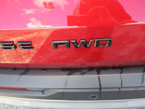 New 2026 Chevrolet Traverse Z71 w/ Driver Confidence Package image 11