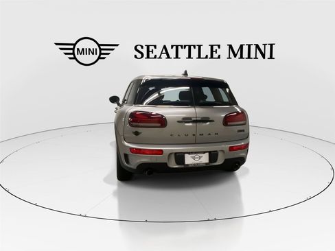 Certified 2023 MINI Cooper Clubman S AWD/4WD image 9
