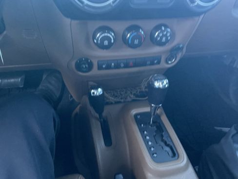 Used 2011 Jeep Wrangler Sahara w/ Trailer Tow Group image 11