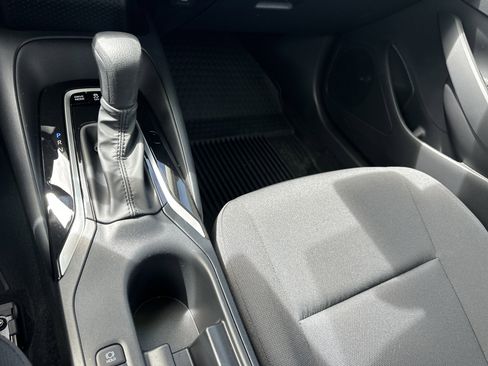 Used 2026 Toyota Corolla LE image 19