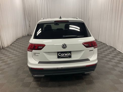 Used 2021 Volkswagen Tiguan S image 8