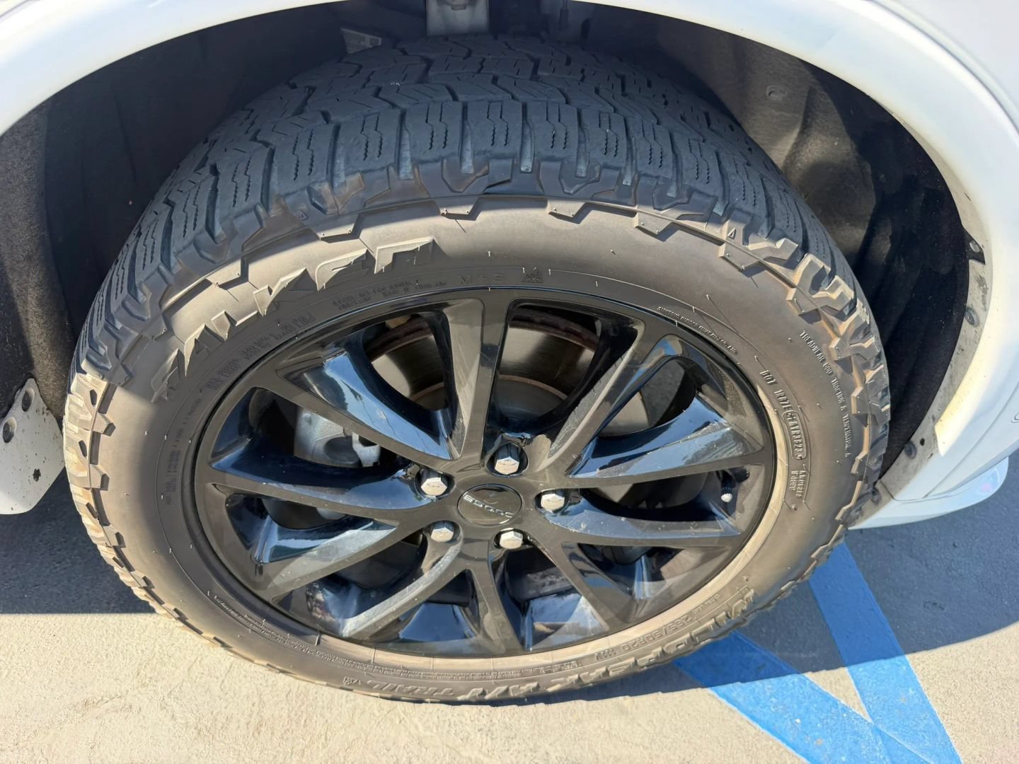 Used 2018 Dodge Durango R/T w/ Blacktop Package RWD image 34