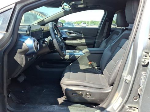 Used 2024 Chevrolet Equinox EV LT AWD/4WD image 7