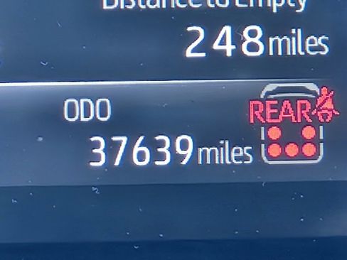 Used 2024 Toyota Highlander XLE image 19