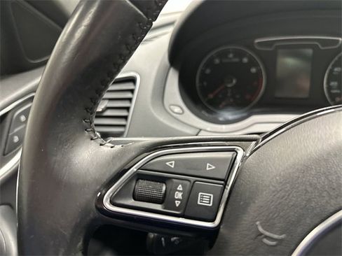 Used 2016 Audi Q3 2.0T Premium Plus image 41