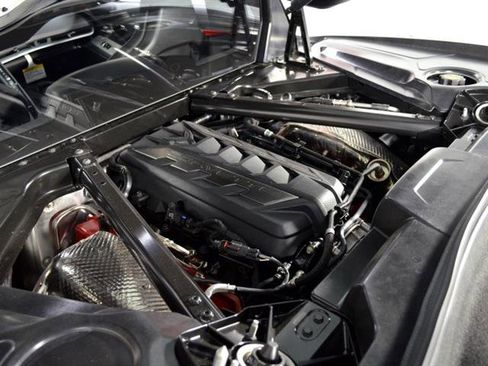 New 2025 Chevrolet Corvette Stingray Coupe w/ Z51 Performance Package image 16