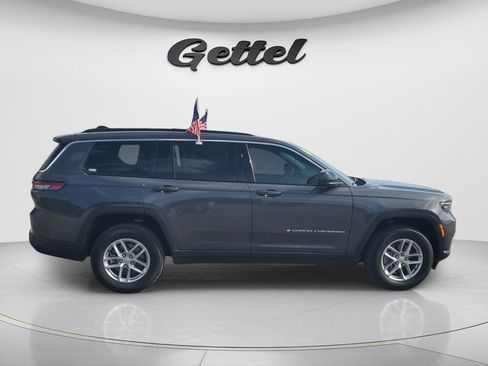 Used 2025 Jeep Grand Cherokee L Laredo AWD/4WD image 3