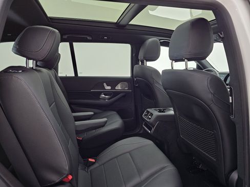 Certified 2023 Mercedes-Benz GLS 450 4MATIC image 28