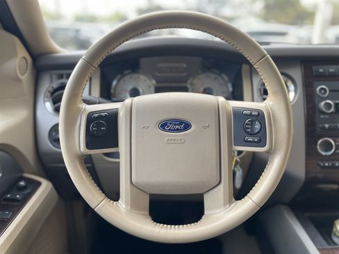 Used 2012 Ford Expedition EL XLT image 22