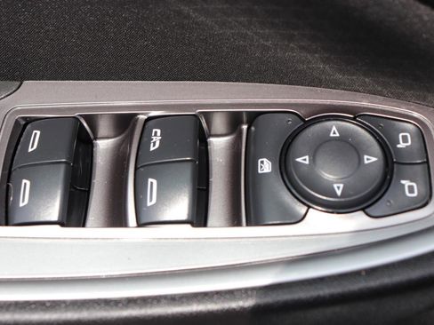 Used 2024 Chevrolet Malibu LT image 45