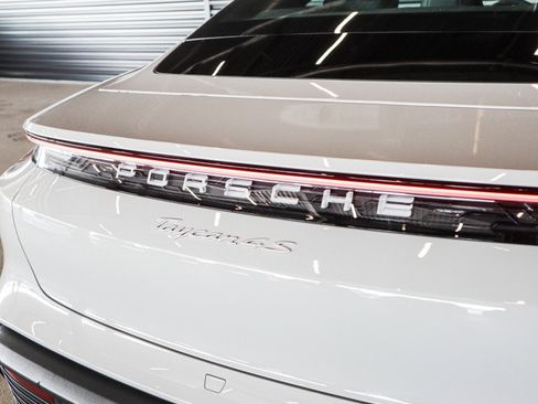 Certified 2024 Porsche Taycan 4S image 35