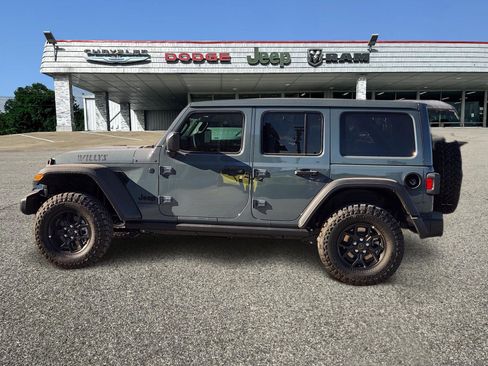 New 2025 Jeep Wrangler Willys image 3