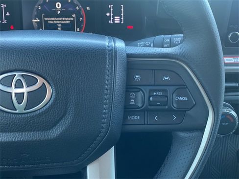 New 2025 Toyota 4Runner SR5 image 19