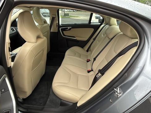 Used 2018 Volvo S60 T5 Inscription AWD/4WD image 26