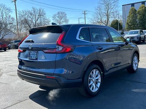 Used 2024 Honda CR-V EX image 2