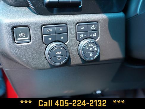 Used 2023 Chevrolet Silverado 1500 LTZ w/ Technology Package AWD/4WD image 36