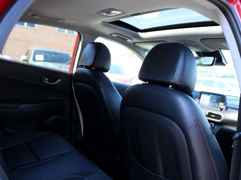 Used 2021 Hyundai Kona Ultimate image 33