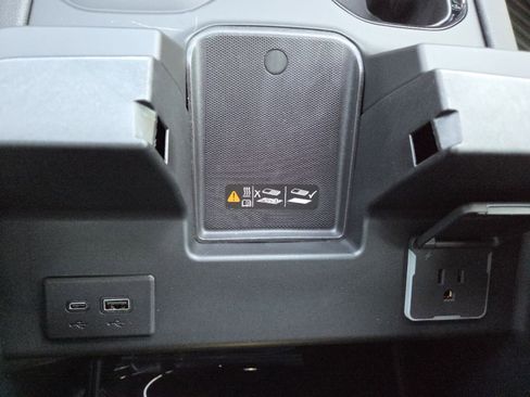 New 2026 GMC Sierra 2500 AT4 w/ AT4 Premium Plus Package image 20