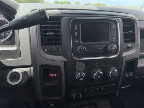 Used 2018 RAM 2500 Tradesman w/ Chrome Appearance Group AWD/4WD image 46