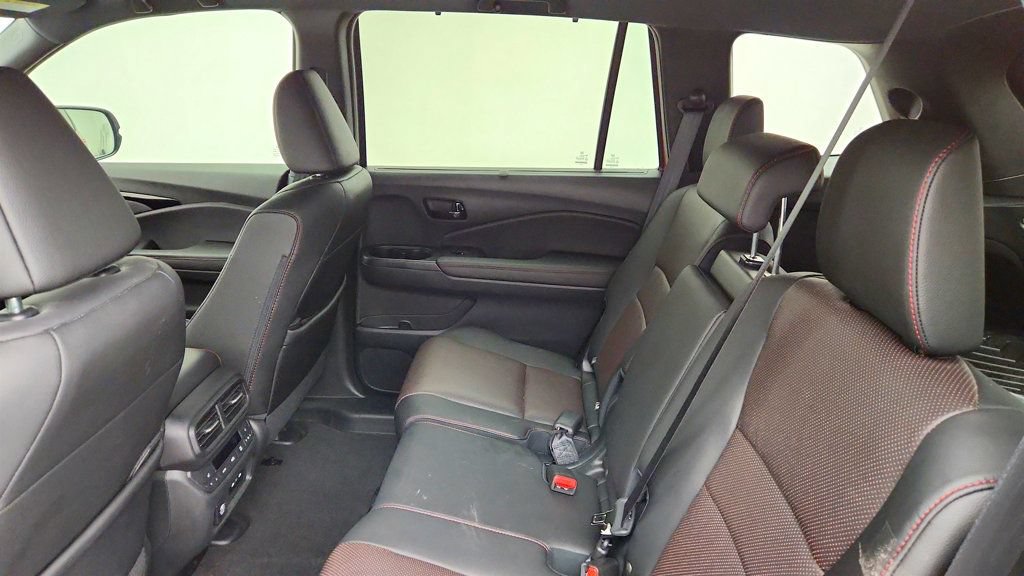 Used 2024 Honda Passport Black Edition image 20