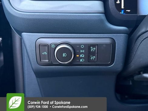 New 2026 Ford Maverick Lobo AWD/4WD image 23