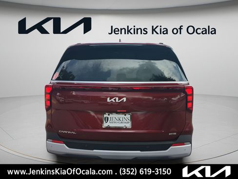 New 2026 Kia Carnival EX FWD image 6