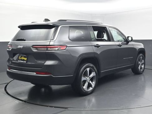 Used 2023 Jeep Grand Cherokee L Limited AWD/4WD image 5