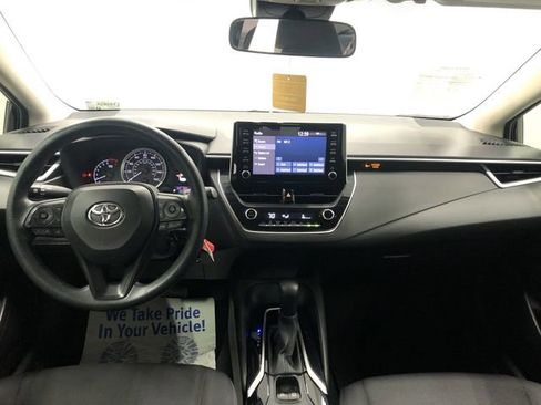 Used 2020 Toyota Corolla LE image 14