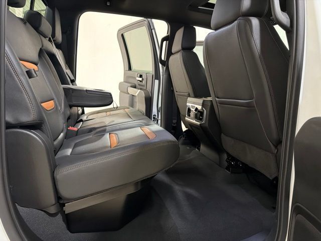Used 2023 GMC Sierra 2500 AT4 w/ AT4 Preferred Package AWD/4WD image 24