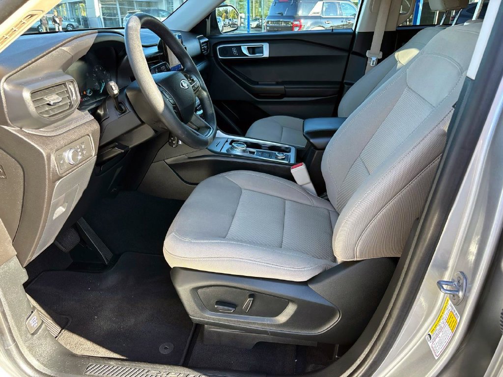 Used 2021 Ford Explorer 4WD image 7
