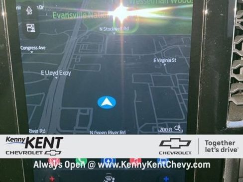 Used 2024 Ford Ranger XLT w/ Trailer Tow Package image 2