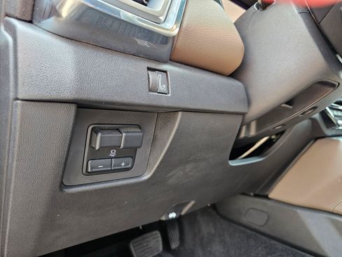 Used 2023 GMC Canyon Denali AWD/4WD image 21