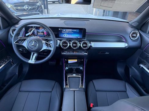 New 2026 Mercedes-Benz GLB 250 image 11