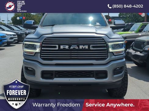 Used 2022 RAM 3500 Laramie AWD/4WD image 9