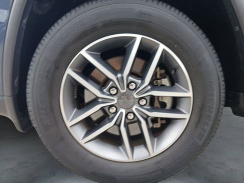Used 2021 Jeep Grand Cherokee Limited RWD image 14
