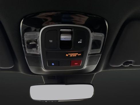 Used 2024 Hyundai Santa Cruz Limited image 28