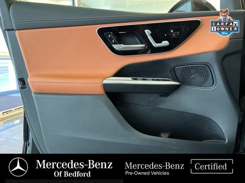 Used 2024 Mercedes-Benz GLC 300 4MATIC image 13