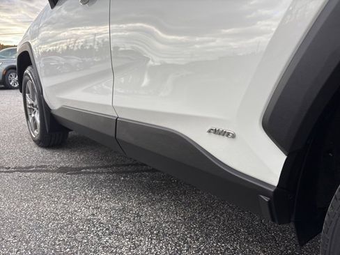 Used 2024 Toyota RAV4 LE image 11