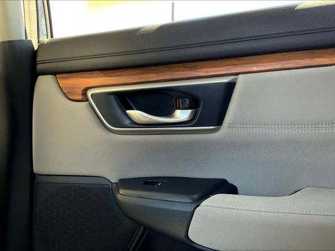 Used 2019 Honda CR-V EX image 36