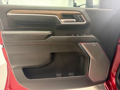 Certified 2024 Chevrolet Silverado 2500 High Country w/ High Country Premium Package AWD/4WD image 16