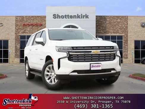 Used 2024 Chevrolet Suburban Premier AWD/4WD image 1